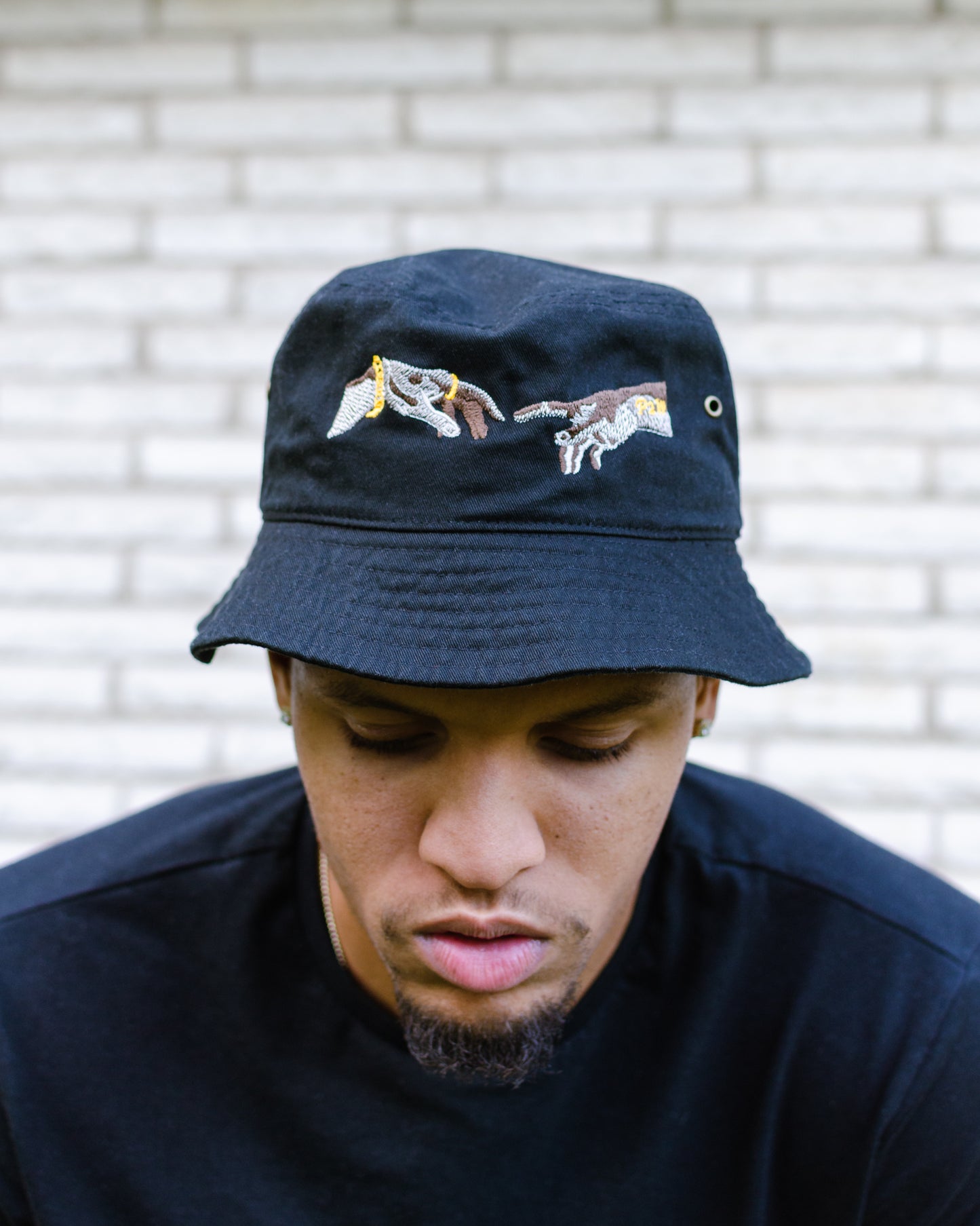 P2W Bucket Hat Black